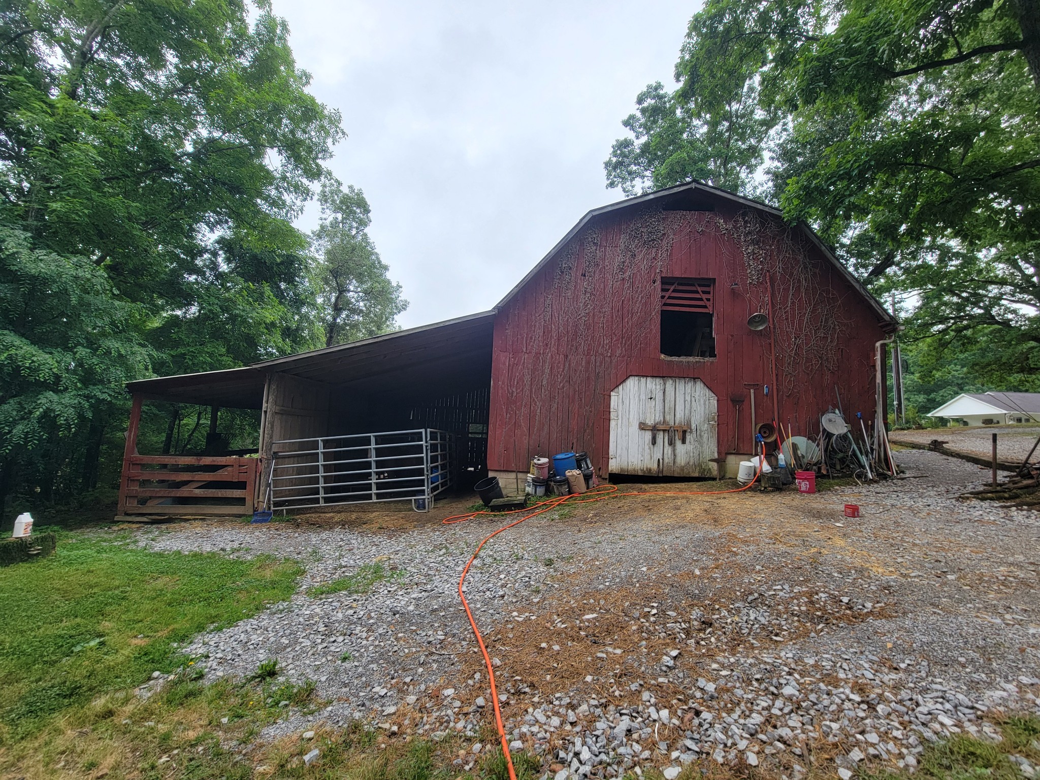 1089 Jim Clark Road Erin TN 37061