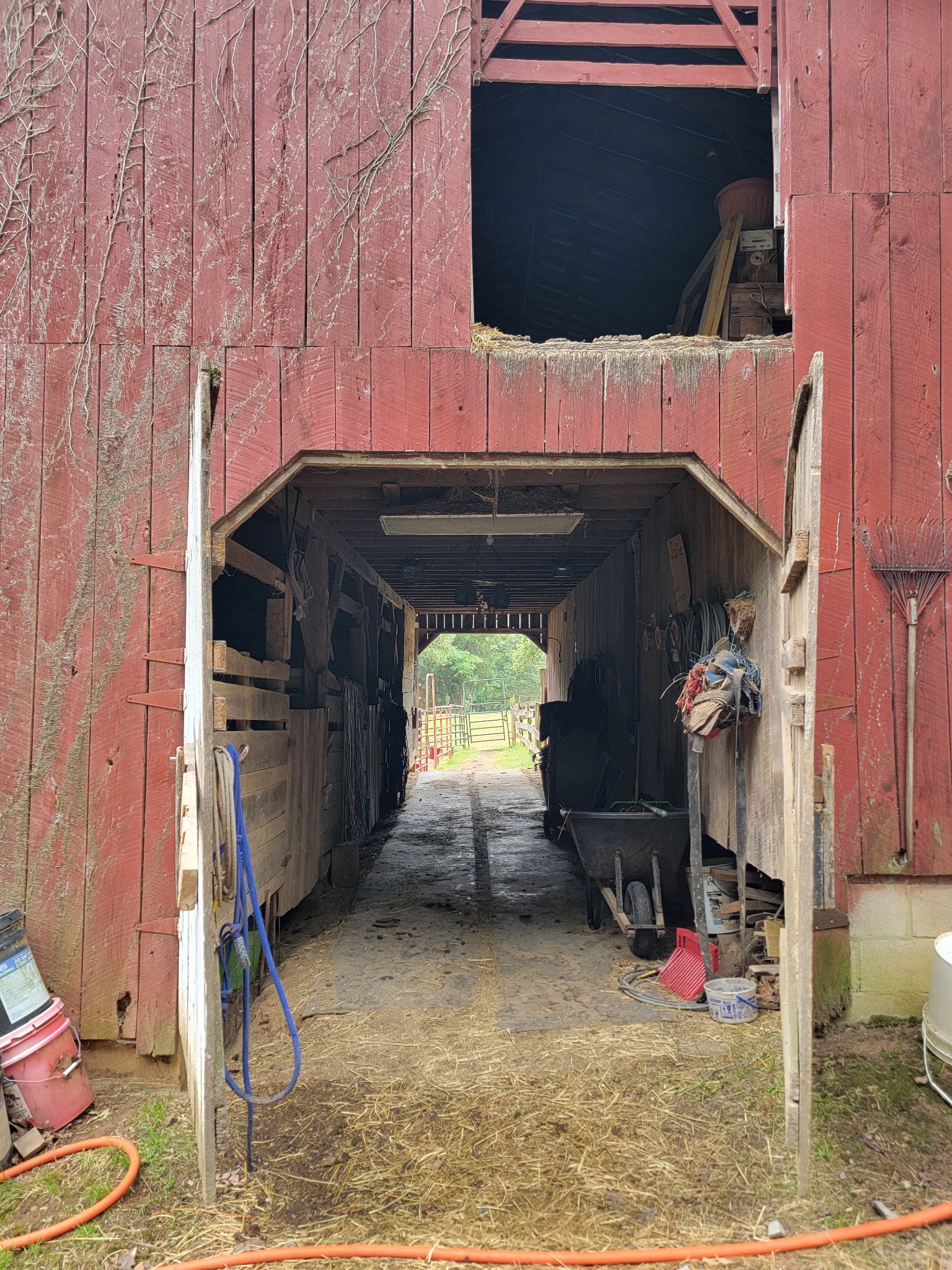 1089 Jim Clark Road Erin TN 37061