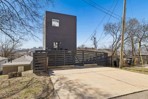3304D Felicia Nashville TN 37209