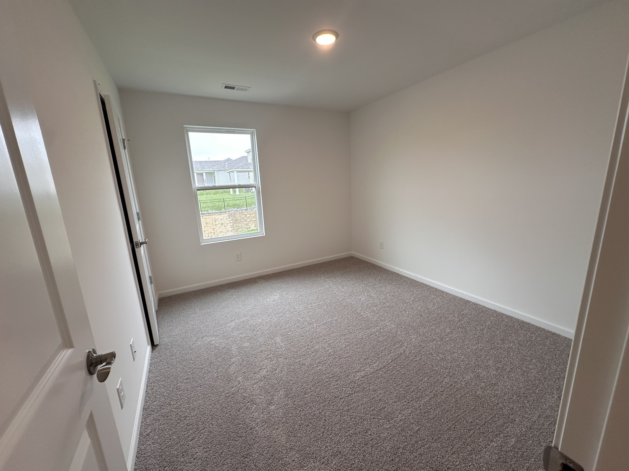 3265 Barrel Oak Pass Columbia TN 38401