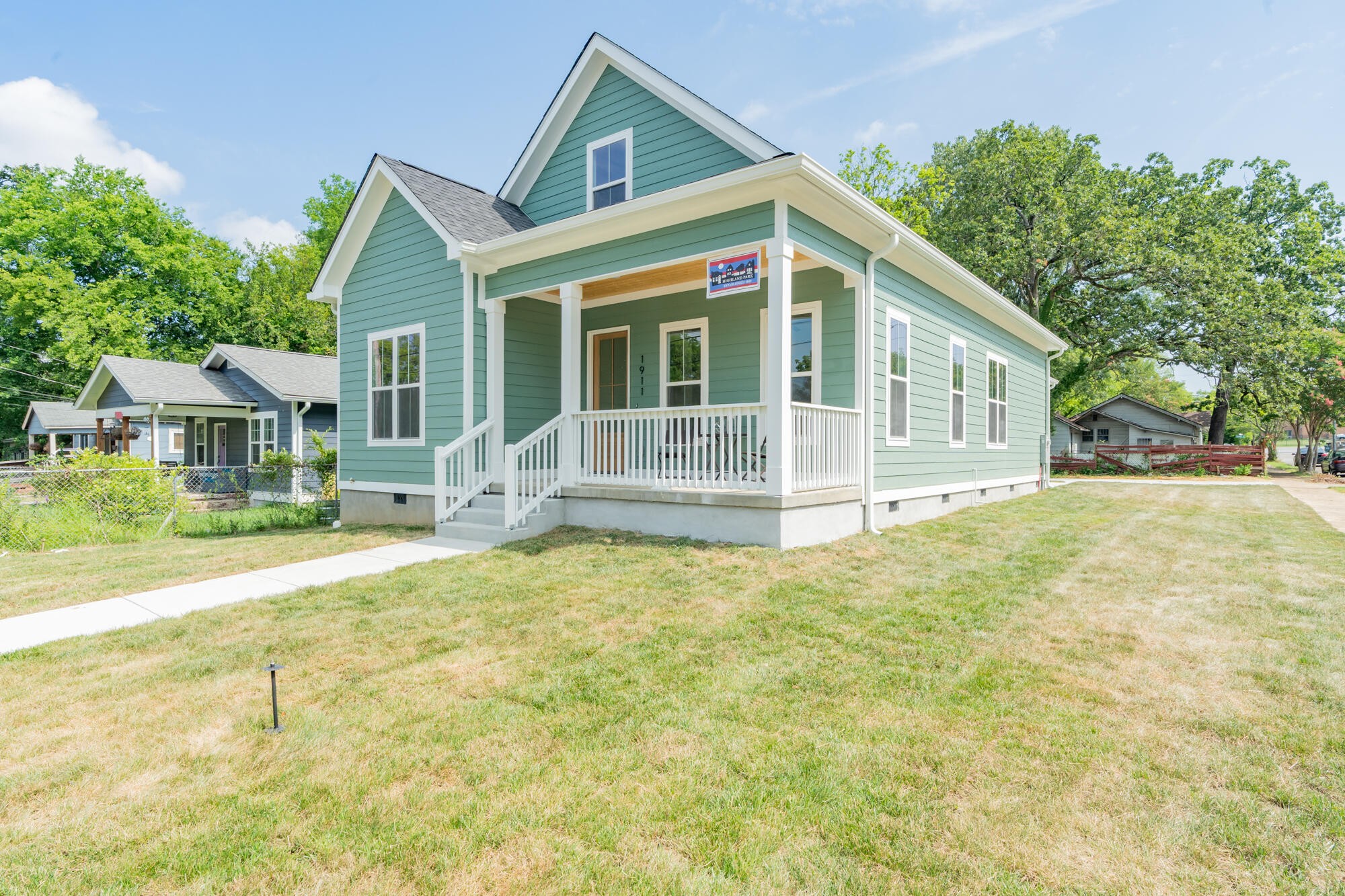 1911 E 12th Street Chattanooga TN 37404