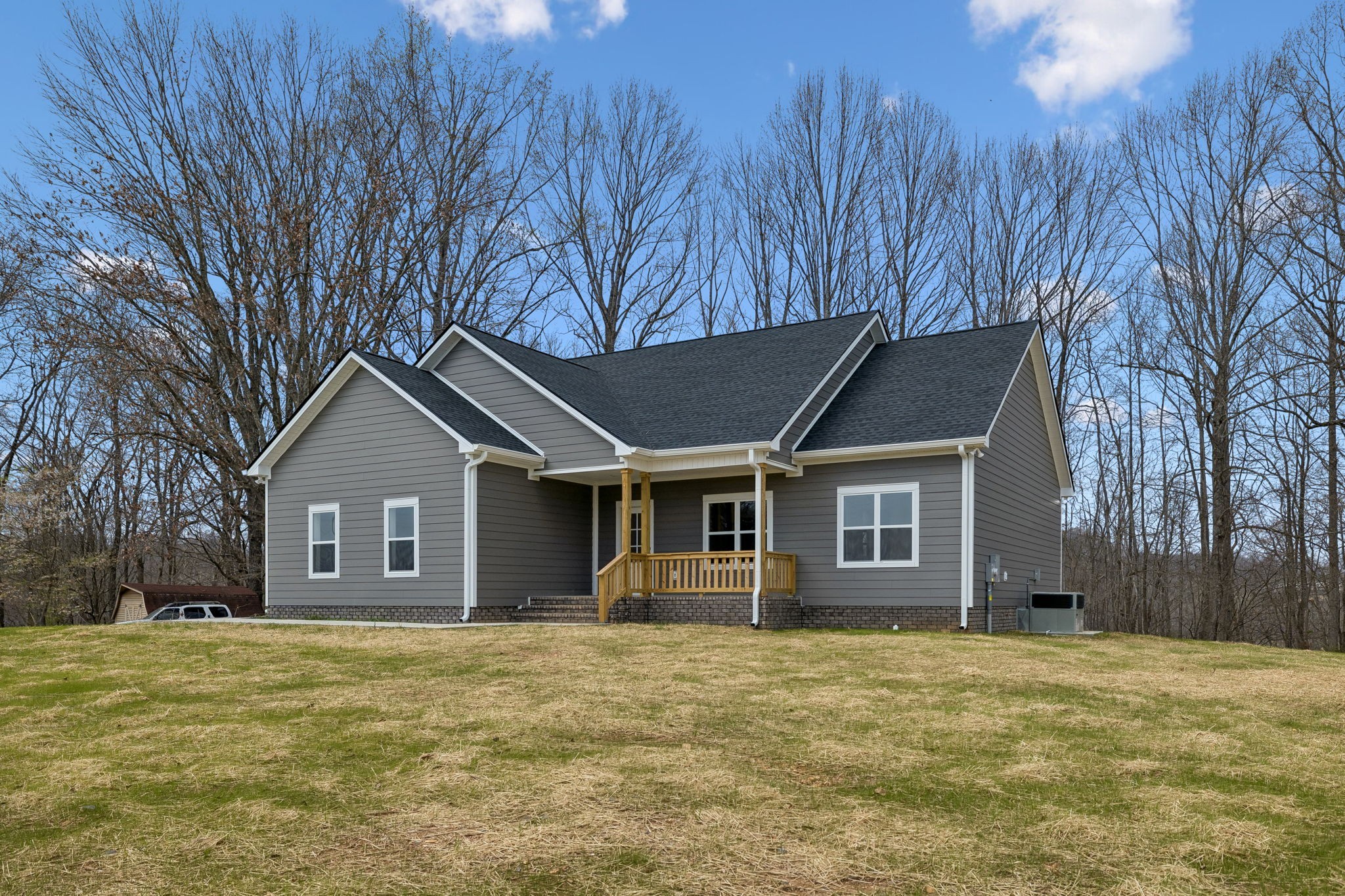 4083 Long Creek Road Lafayette TN 37083