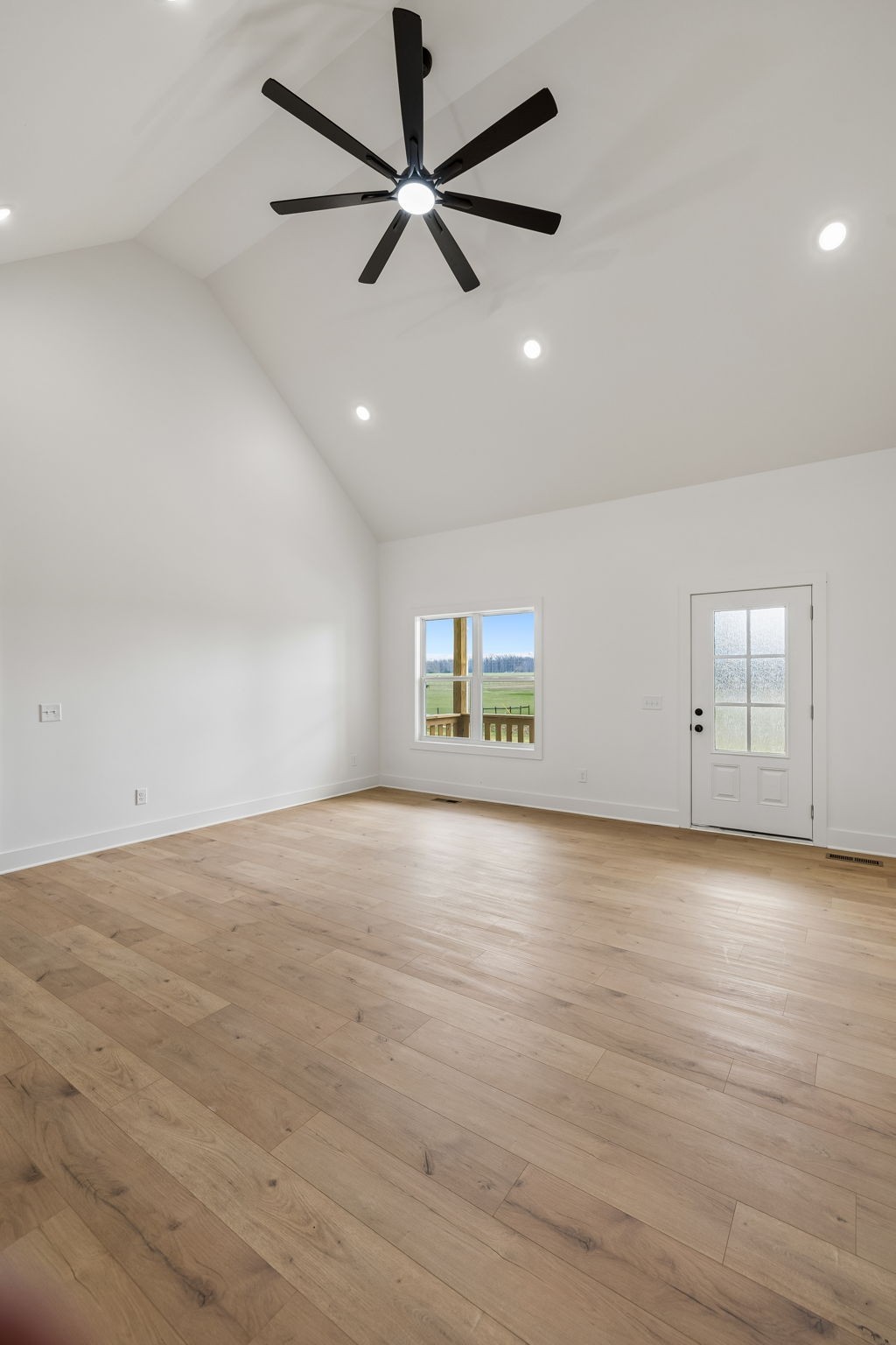 4083 Long Creek Road Lafayette TN 37083