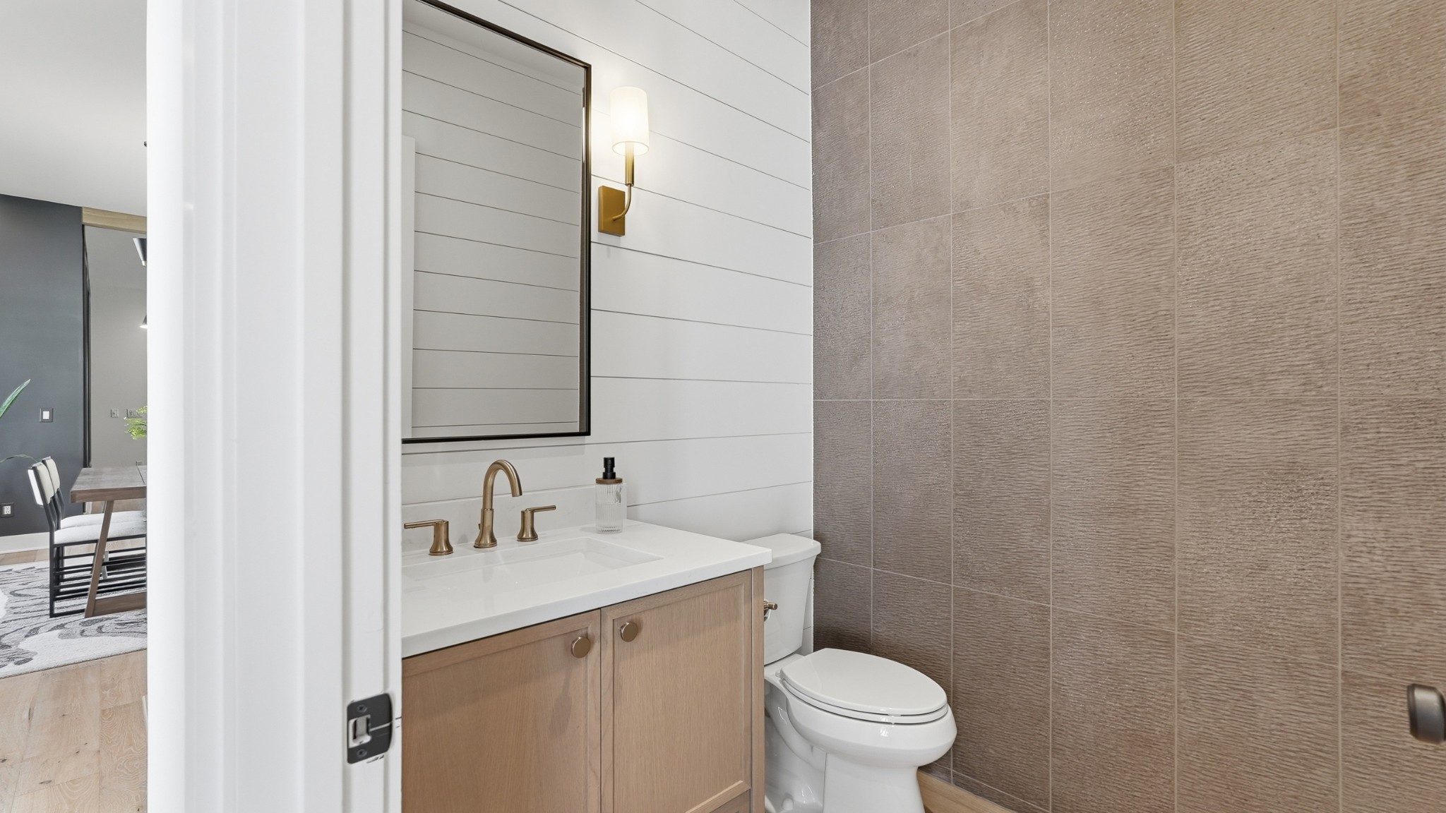 6412B Premier Drive Nashville TN 37209