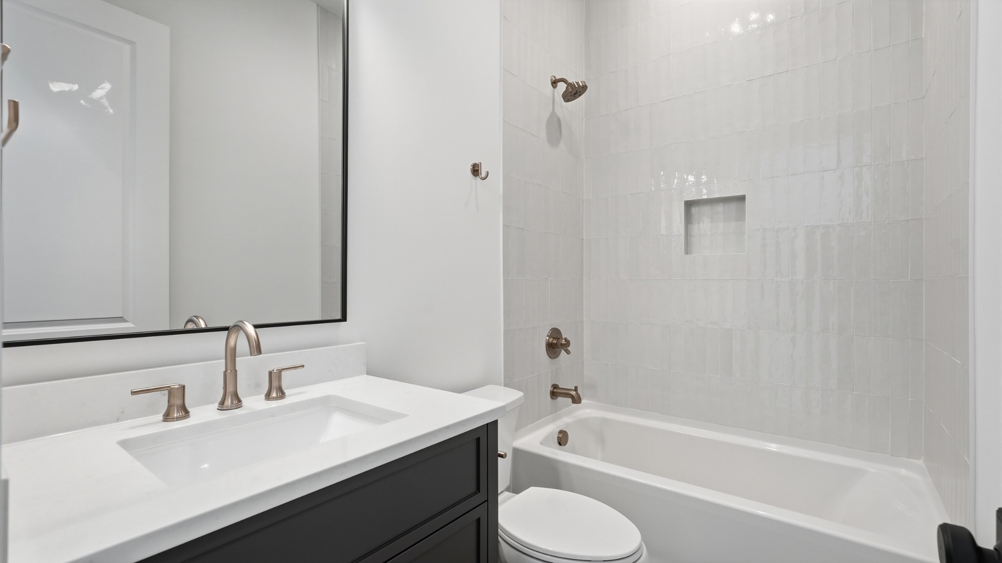 6412B Premier Drive Nashville TN 37209