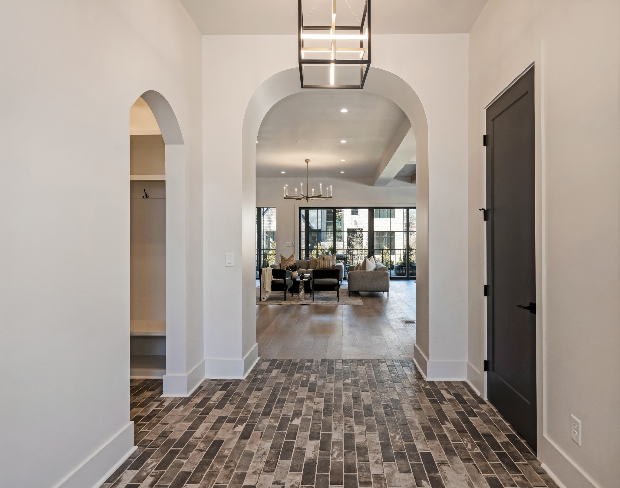 3911 Cross Creek Road Nashville TN 37215