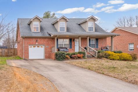 300 Maple Park Drive Clarksville TN 37040