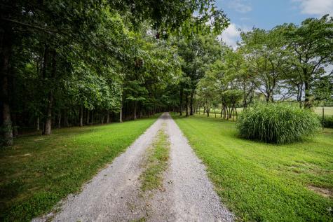3659 Pea Ridge Road Liberty TN 37095