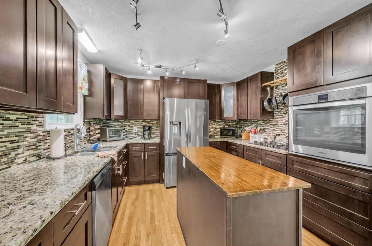 1051 Twin Pine Road Dickson TN 37055