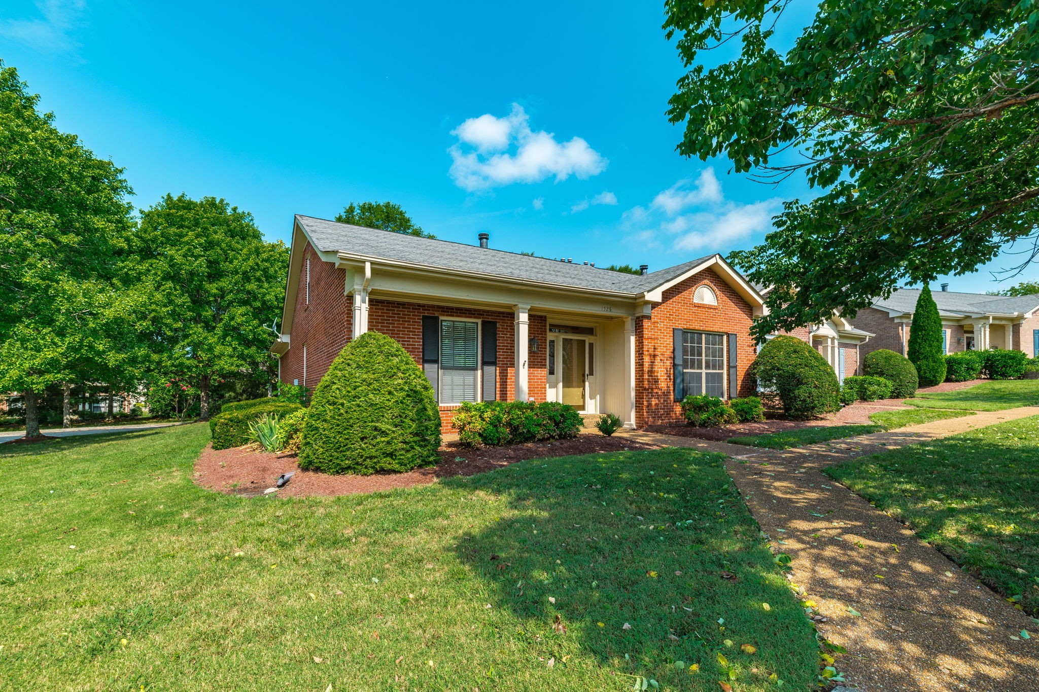 1526 Brentwood Pointe Franklin TN 37067