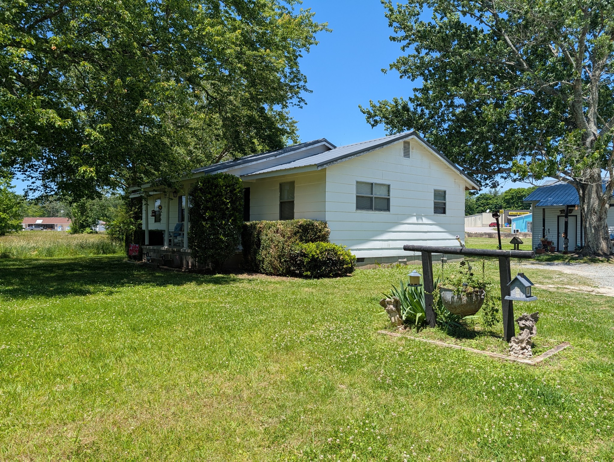 12 Elora Church Road Elora TN 37328