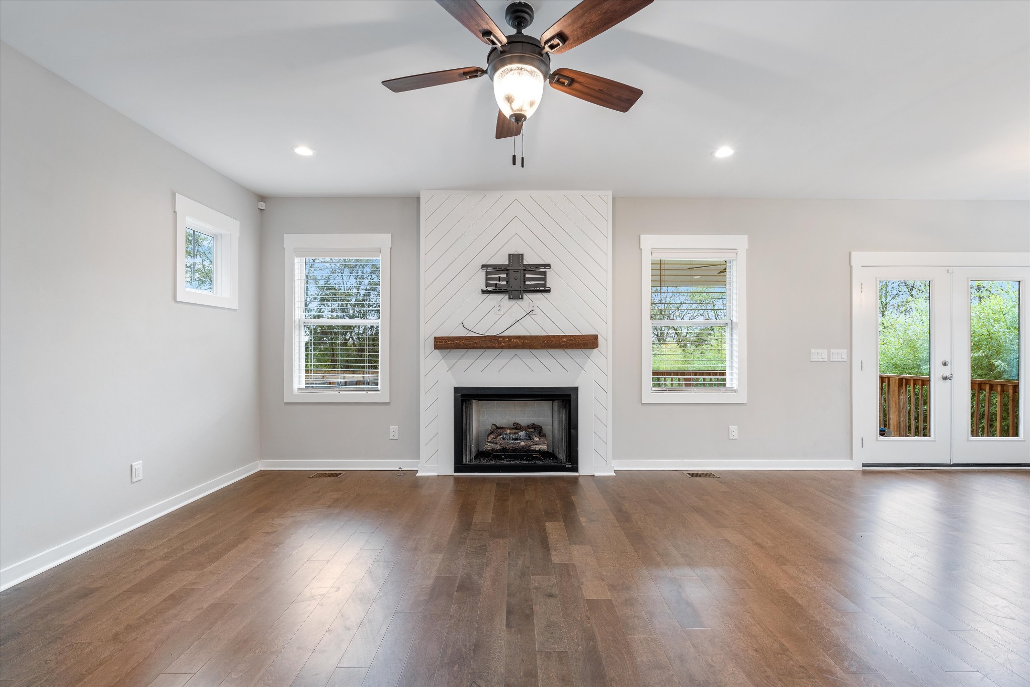 575 Green Lane Whites Creek TN 37189