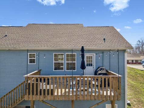 608 Skyview Drive Ashland City TN 37015