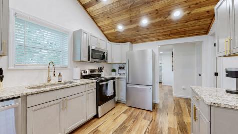 1341 Summertown Highway Hohenwald TN 38462