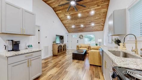 1341 Summertown Highway Hohenwald TN 38462