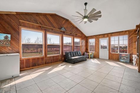 324 Laster Holman Road Decherd TN 37324