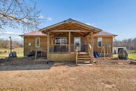 324 Laster Holman Road Decherd TN 37324