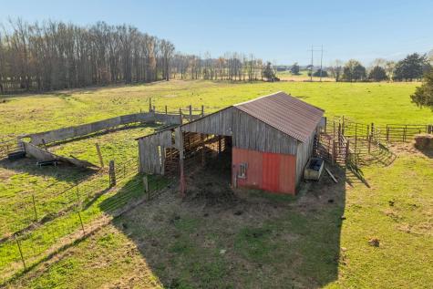 324 Laster Holman Road Decherd TN 37324
