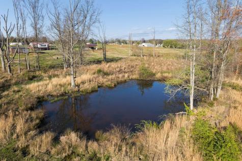 324 Laster Holman Road Decherd TN 37324