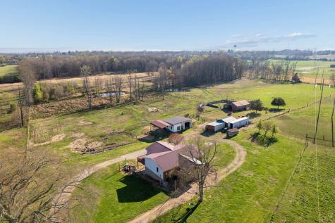 324 Laster Holman Road Decherd TN 37324