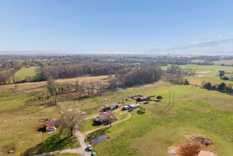 324 Laster Holman Road Decherd TN 37324