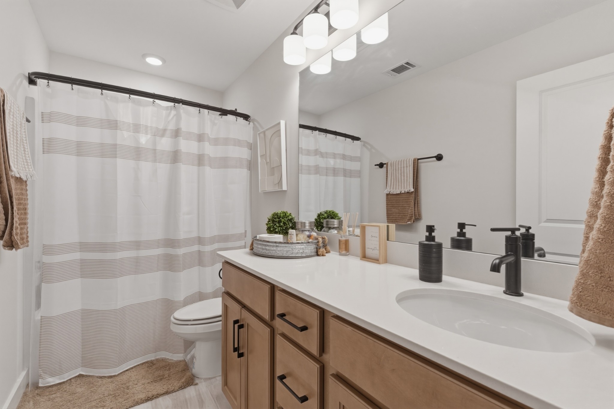 172 Portico Place La Vergne TN 37086
