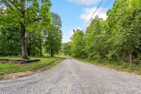 5305 Louise Road Cumberland Furnace TN 37051