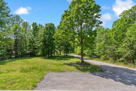 5305 Louise Road Cumberland Furnace TN 37051