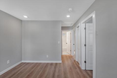 1730B 17th Ave, N Nashville TN 37208