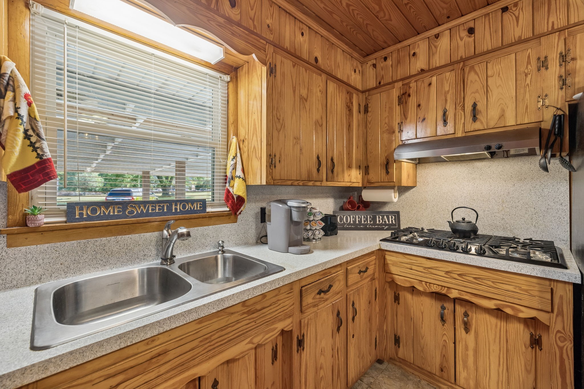8997 Holmes Creek Road Smithville TN 37166