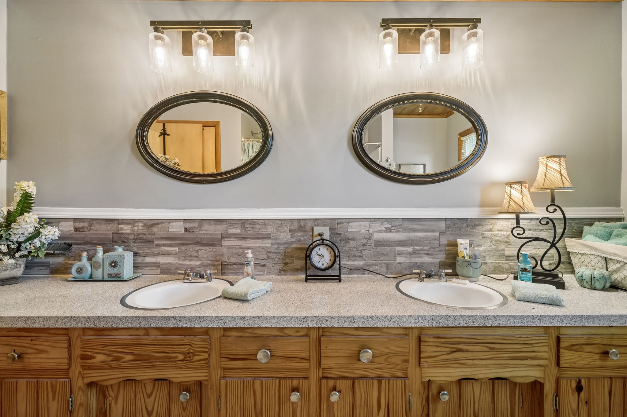 8997 Holmes Creek Road Smithville TN 37166