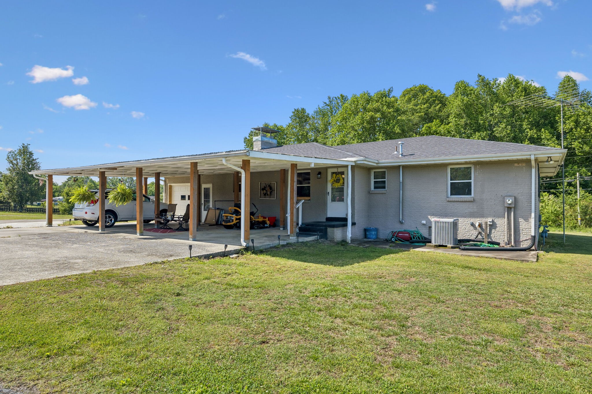 8997 Holmes Creek Road Smithville TN 37166