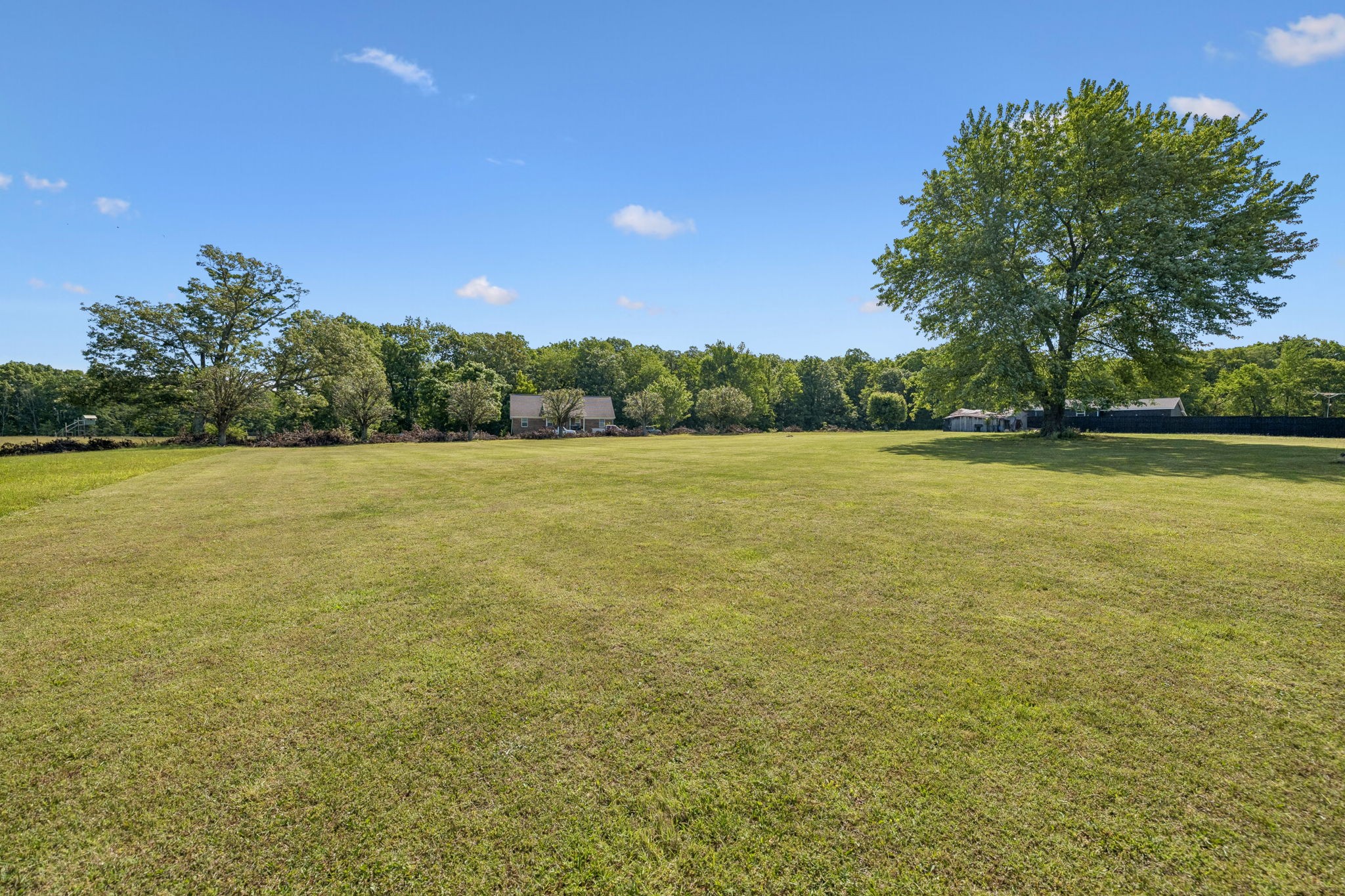 8997 Holmes Creek Road Smithville TN 37166