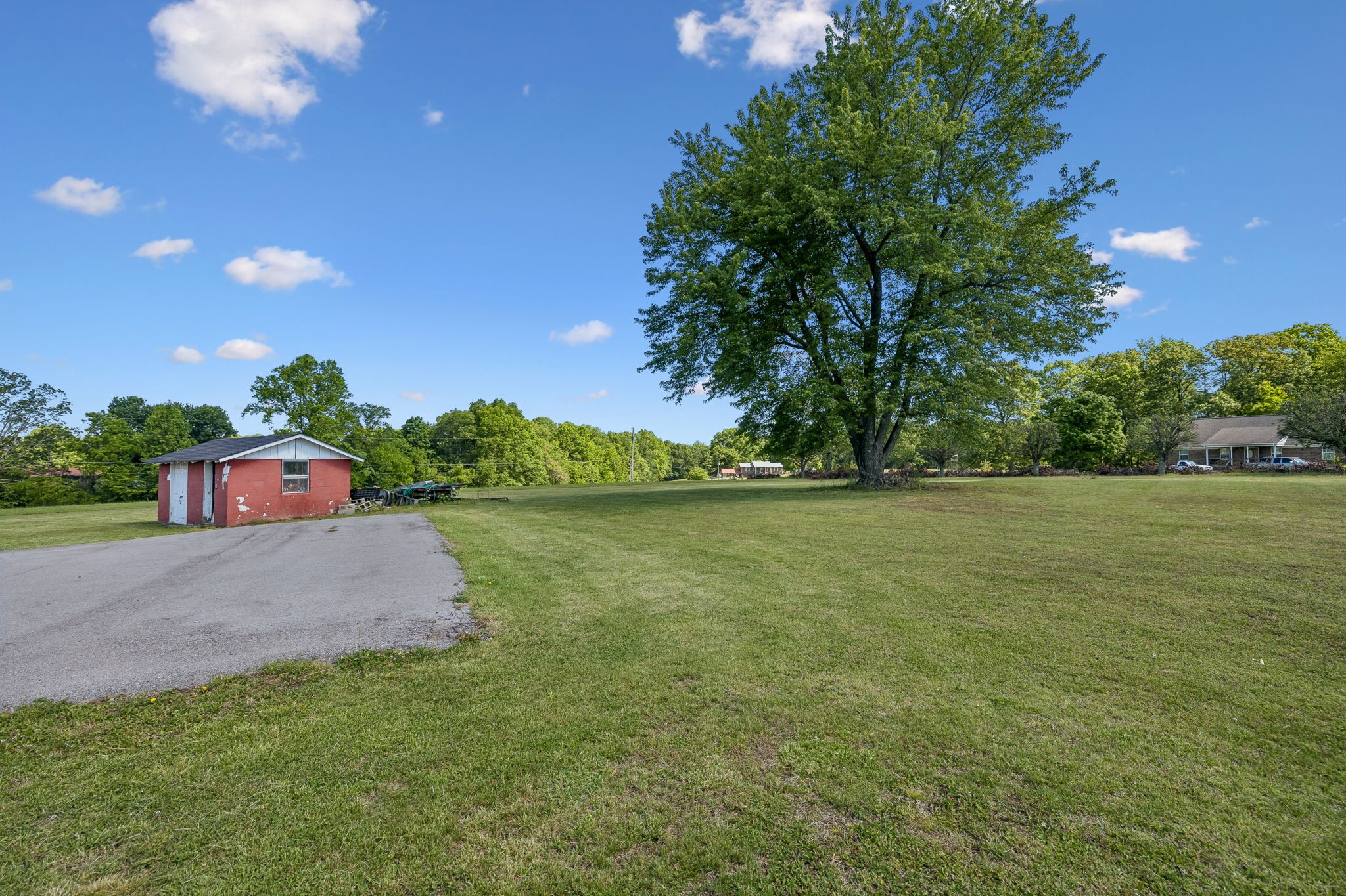 8997 Holmes Creek Road Smithville TN 37166