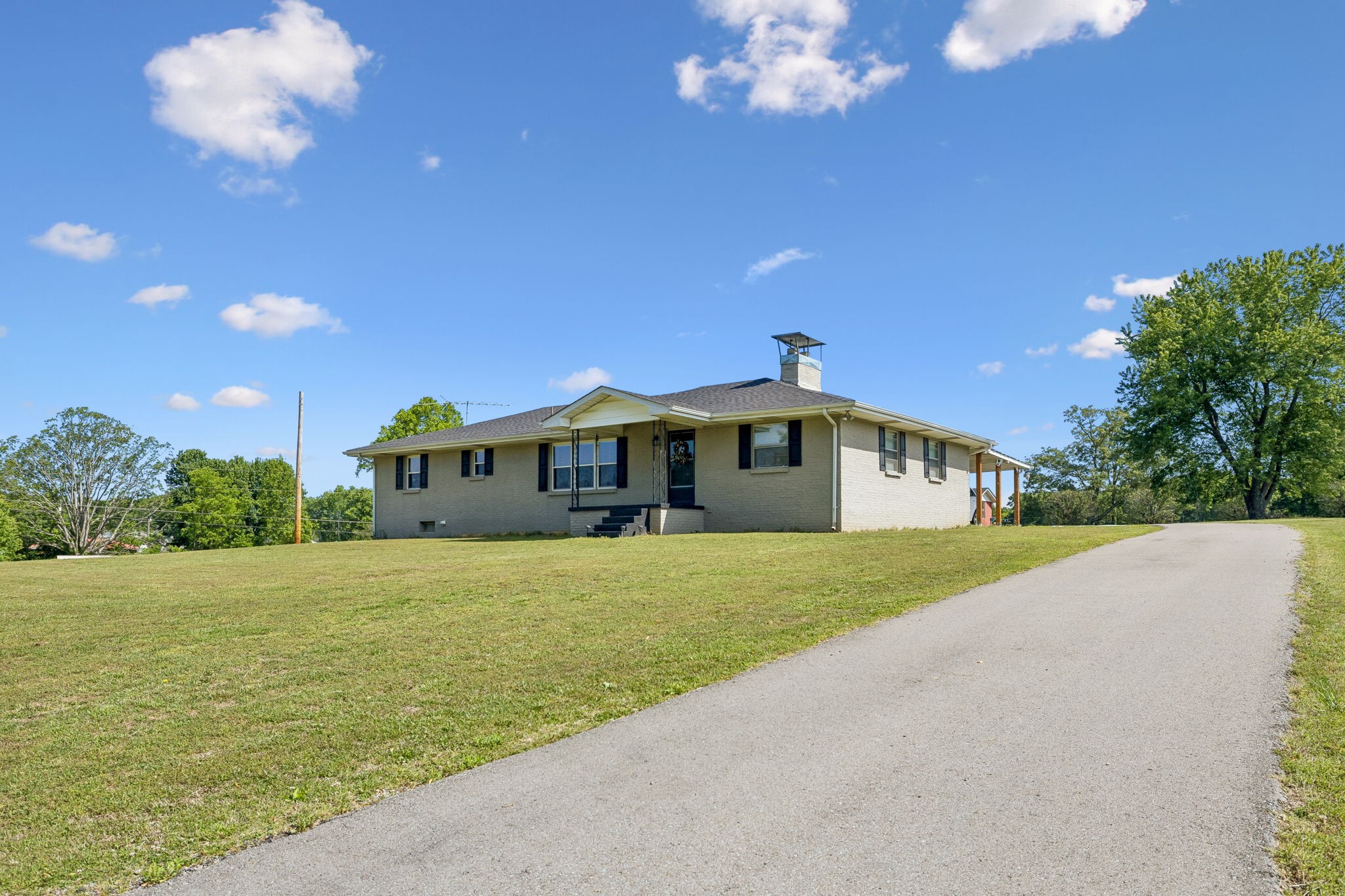 8997 Holmes Creek Road Smithville TN 37166