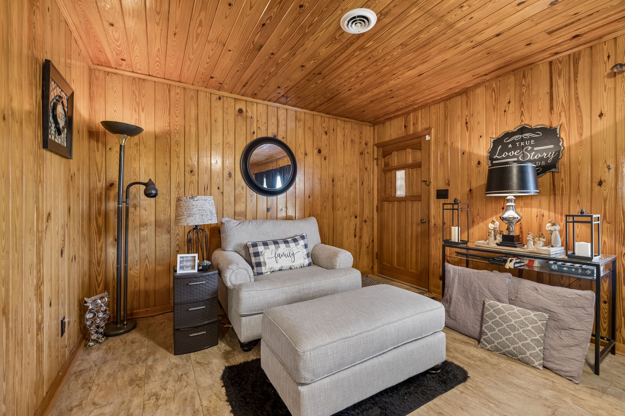 8997 Holmes Creek Road Smithville TN 37166