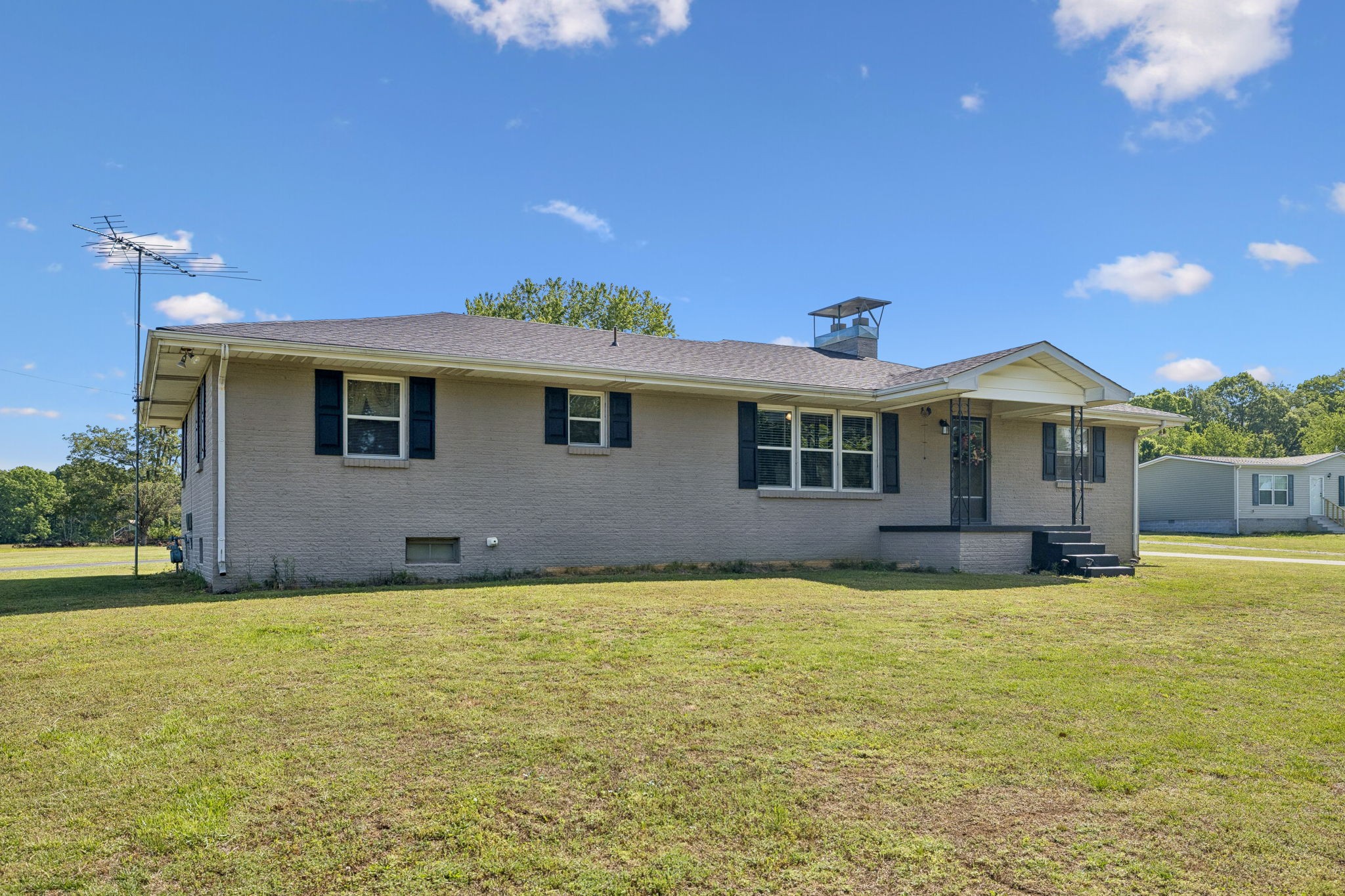 8997 Holmes Creek Road Smithville TN 37166