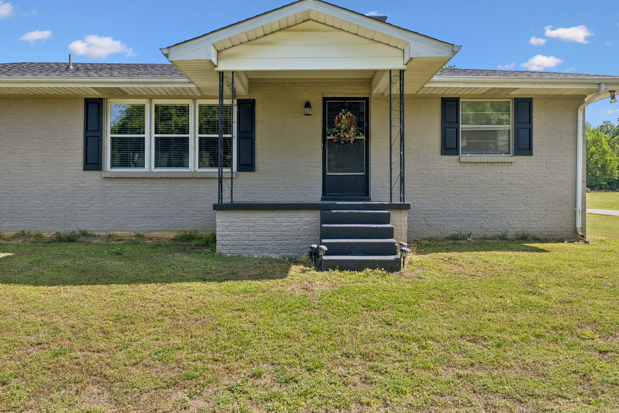 8997 Holmes Creek Road Smithville TN 37166