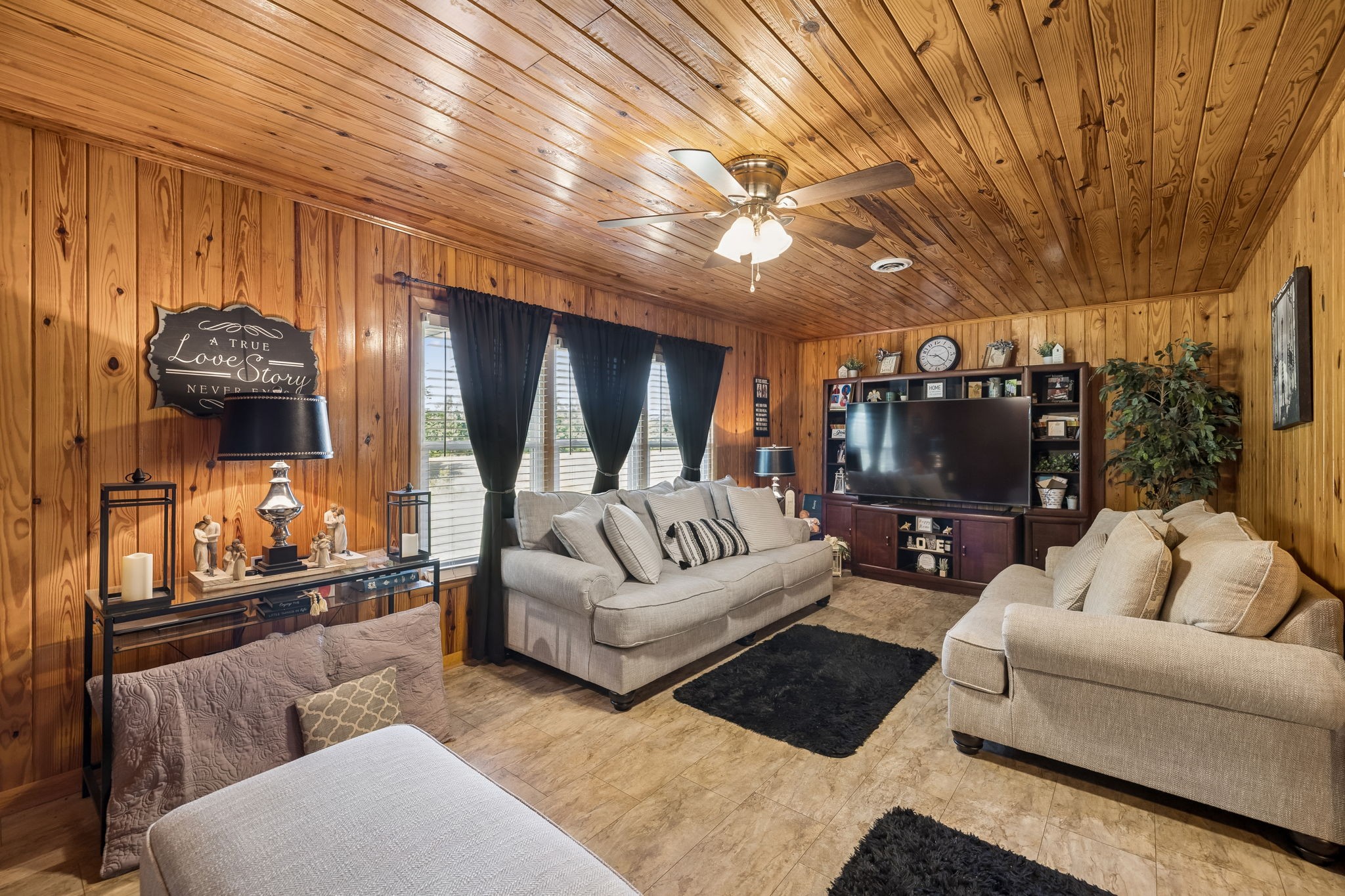 8997 Holmes Creek Road Smithville TN 37166