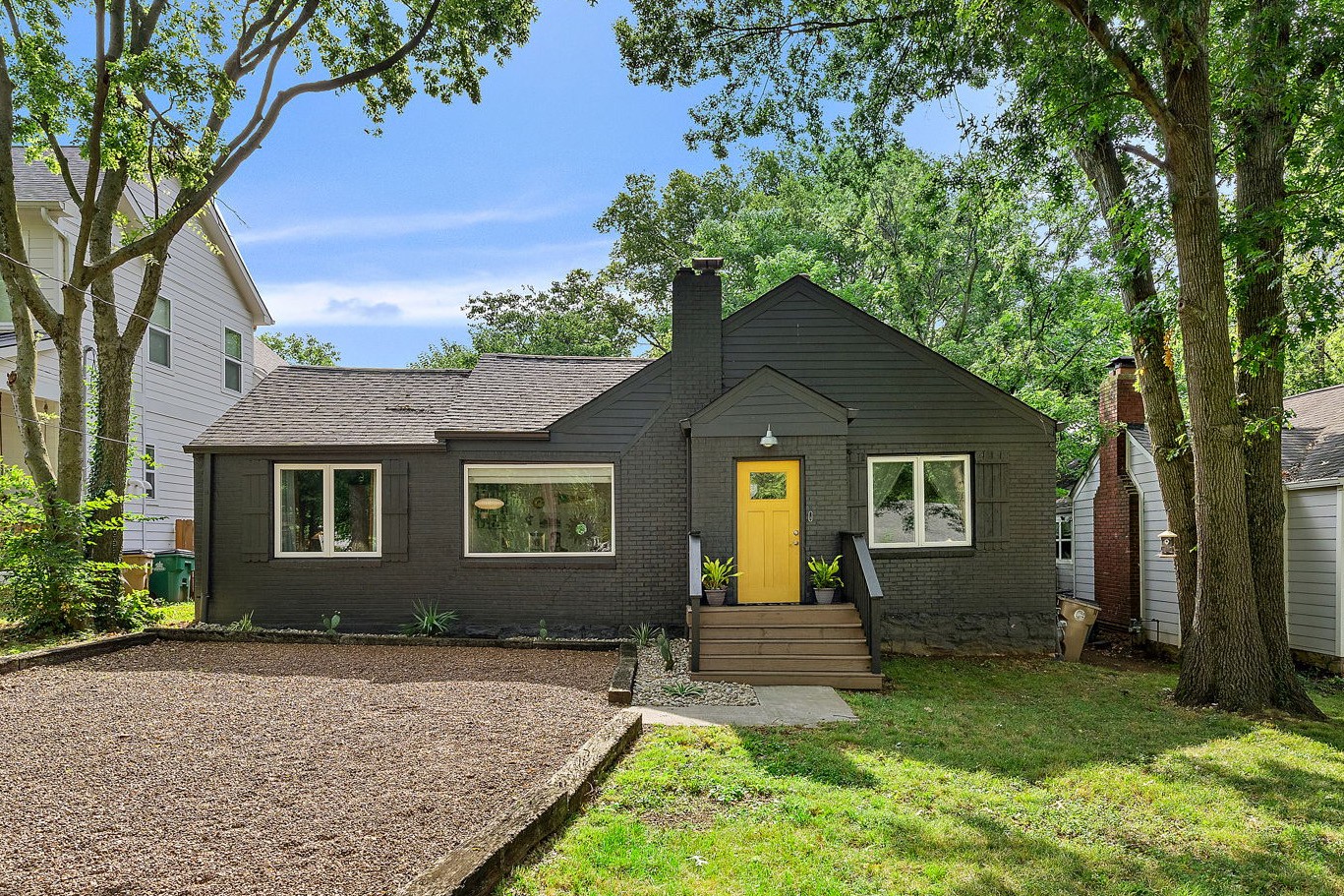 1842 Joy Circle Nashville TN 37207