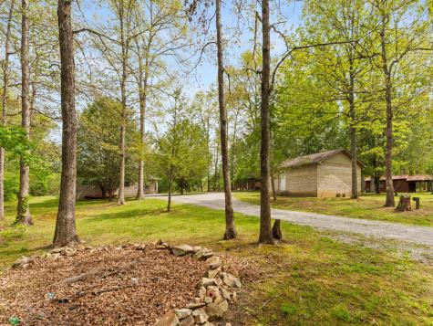 374 Eagle Lake Road Coalmont TN 37313