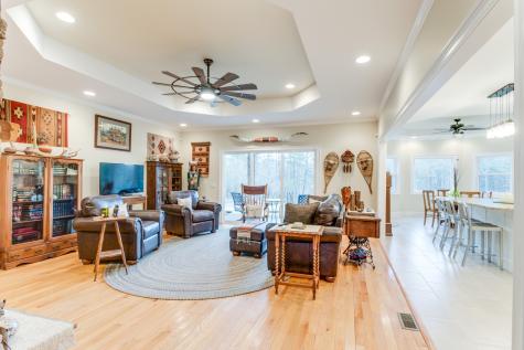 374 Eagle Lake Road Coalmont TN 37313