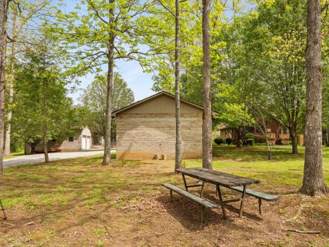 374 Eagle Lake Road Coalmont TN 37313