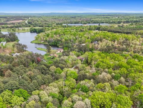 374 Eagle Lake Road Coalmont TN 37313
