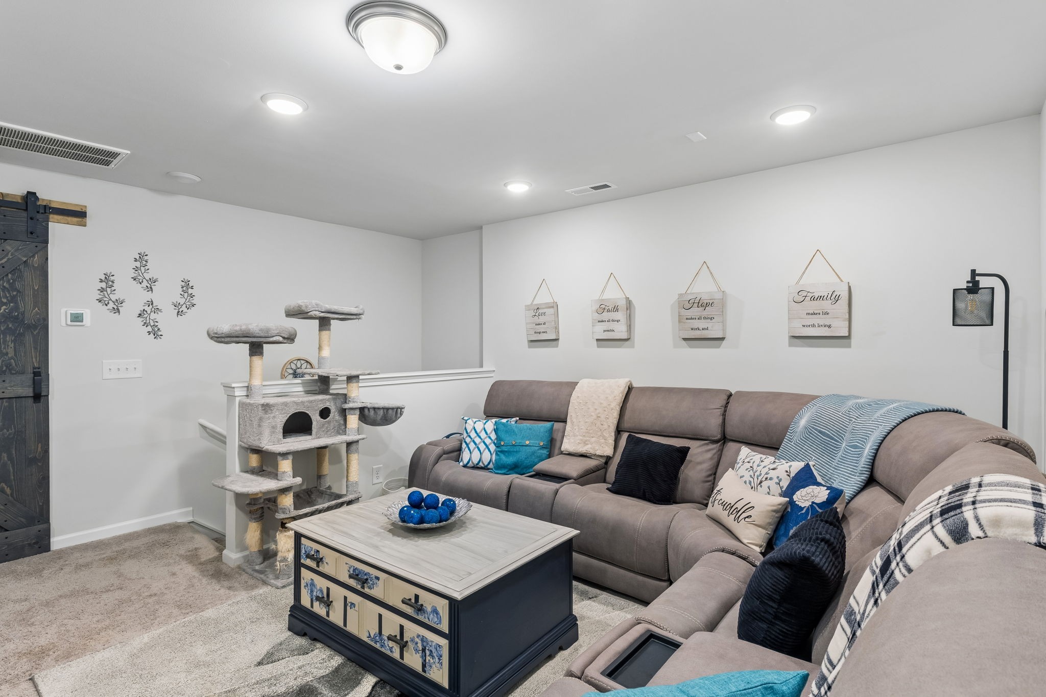 2925 Eckersley Drive Murfreesboro TN 37128