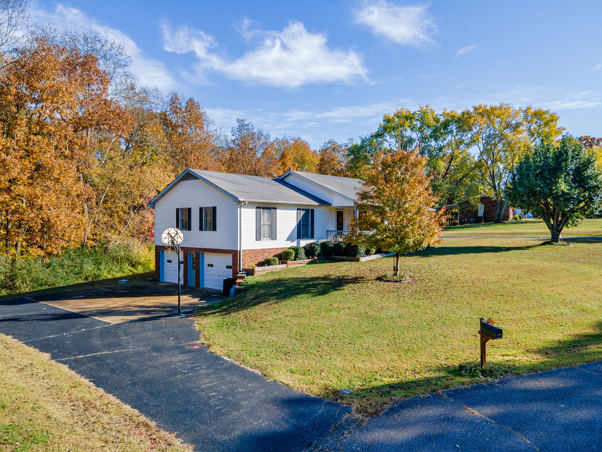 2862 Hillcrest Drive Centerville TN 37033