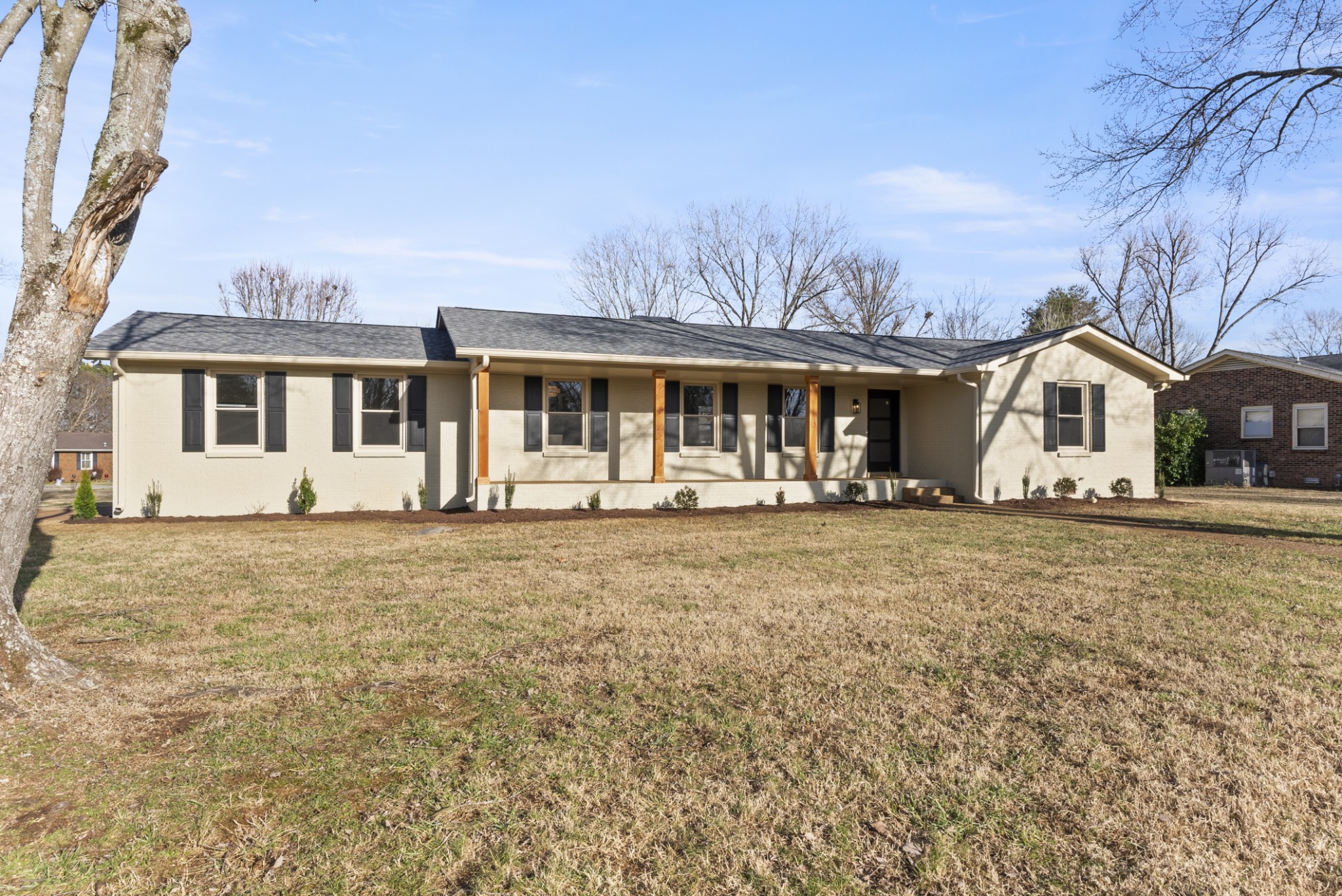 2242 Surrey Drive Murfreesboro TN 37129