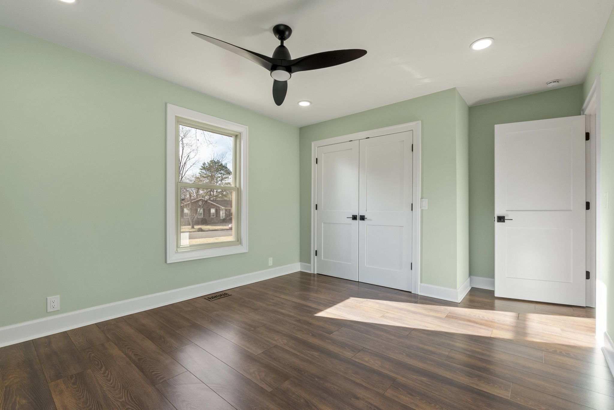 2242 Surrey Drive Murfreesboro TN 37129