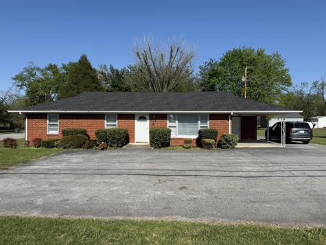 816 S Broadway Street Portland TN 37148