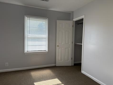 816 S Broadway Street Portland TN 37148
